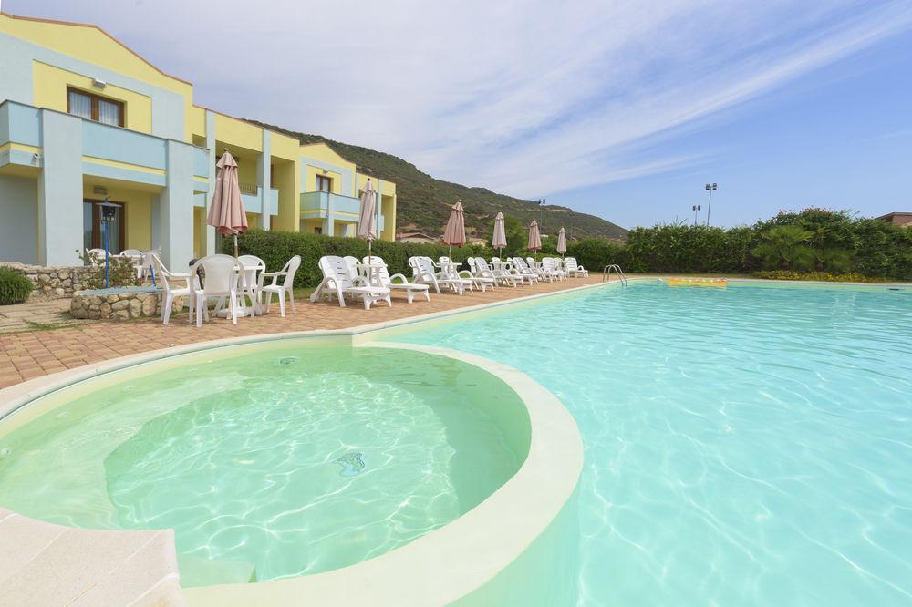 بوسا Resort Isola Rossa المظهر الخارجي الصورة